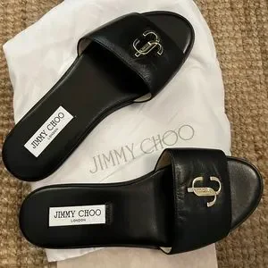 シューズ・サンダルその他 JIMMY CHOO Woman Flat sandals Black JOAFLATFQY BLACK Jimmy Choo 'Joa' flip-flops | Women's Shoes | Vitkac